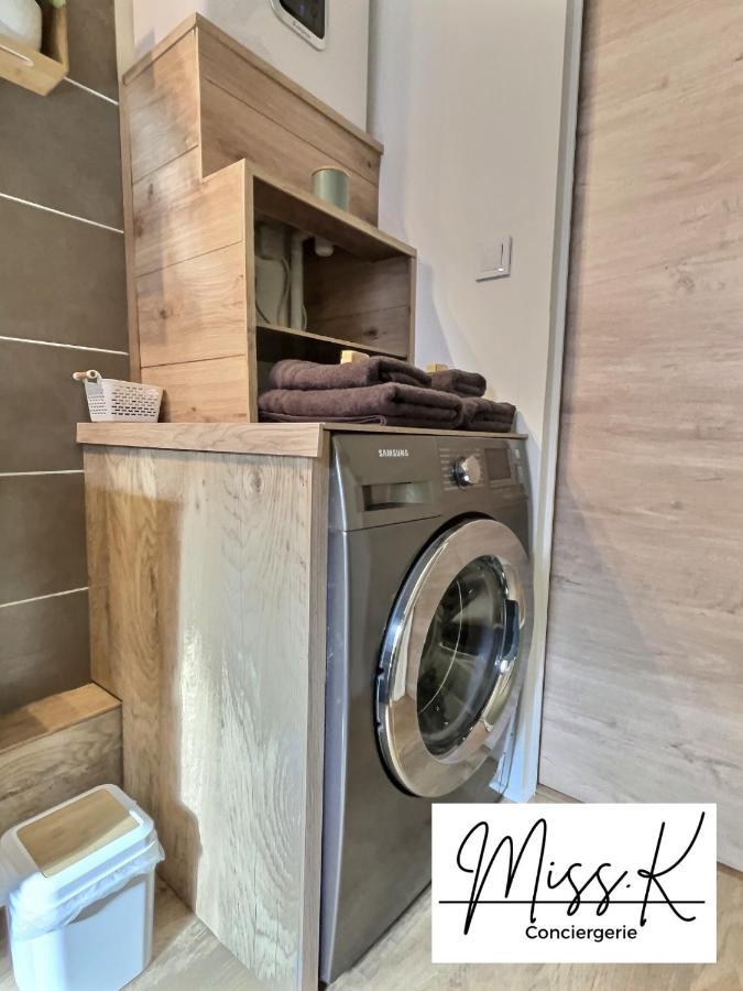 "La Fenetre Sur Le Marche" De Miss.K Conciergerie Apartment Châtillon-sur-Chalaronne Екстериор снимка