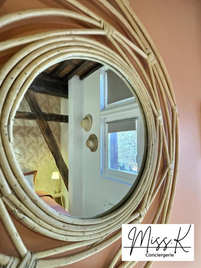"La Fenetre Sur Le Marche" De Miss.K Conciergerie Apartment Châtillon-sur-Chalaronne Екстериор снимка